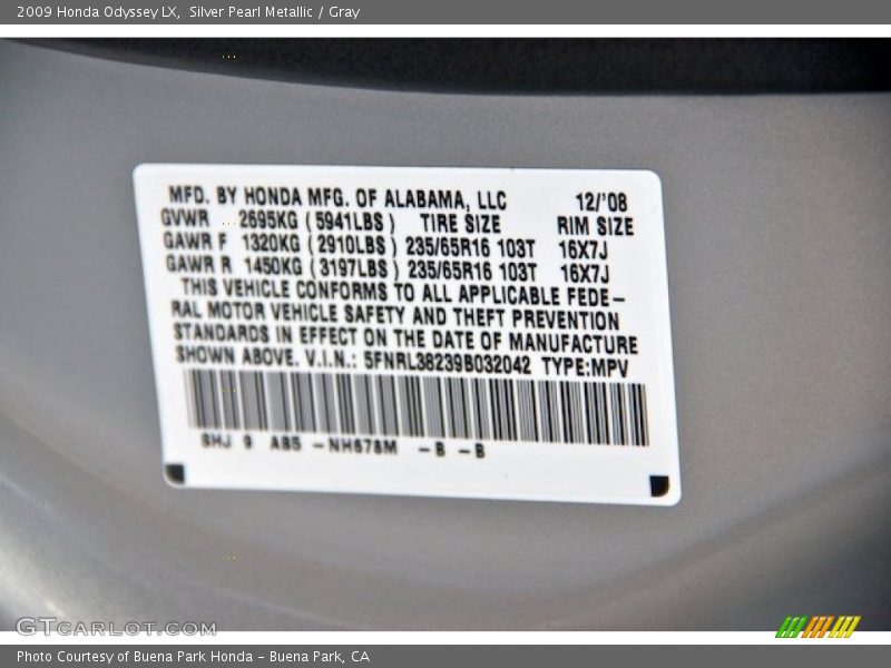 Silver Pearl Metallic / Gray 2009 Honda Odyssey LX