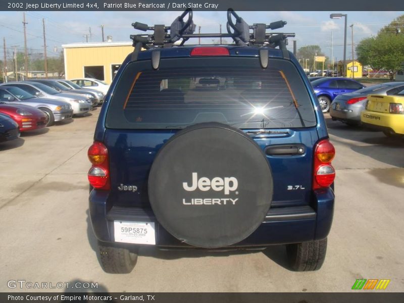 Patriot Blue Pearlcoat / Dark Slate Gray 2002 Jeep Liberty Limited 4x4