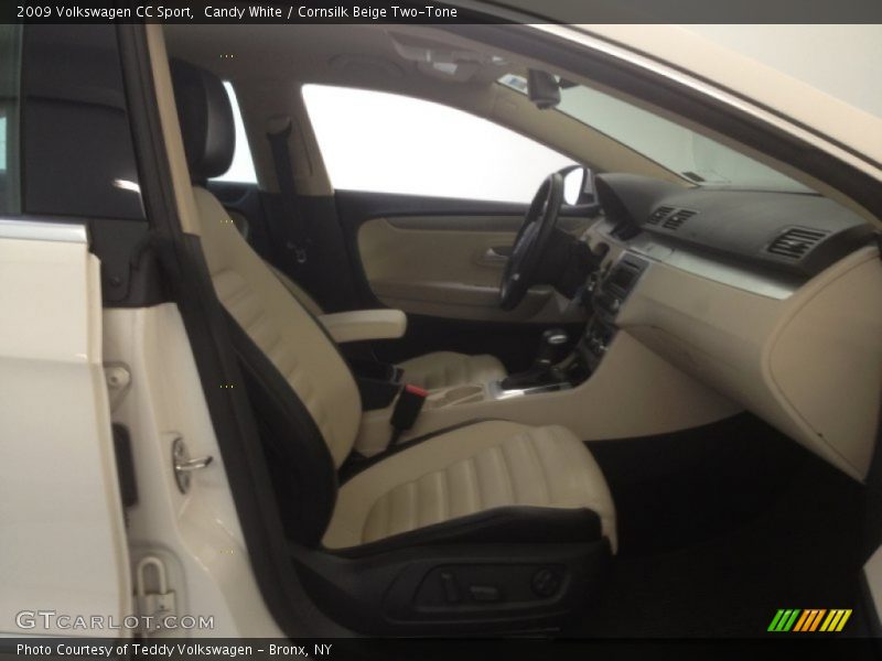 Candy White / Cornsilk Beige Two-Tone 2009 Volkswagen CC Sport