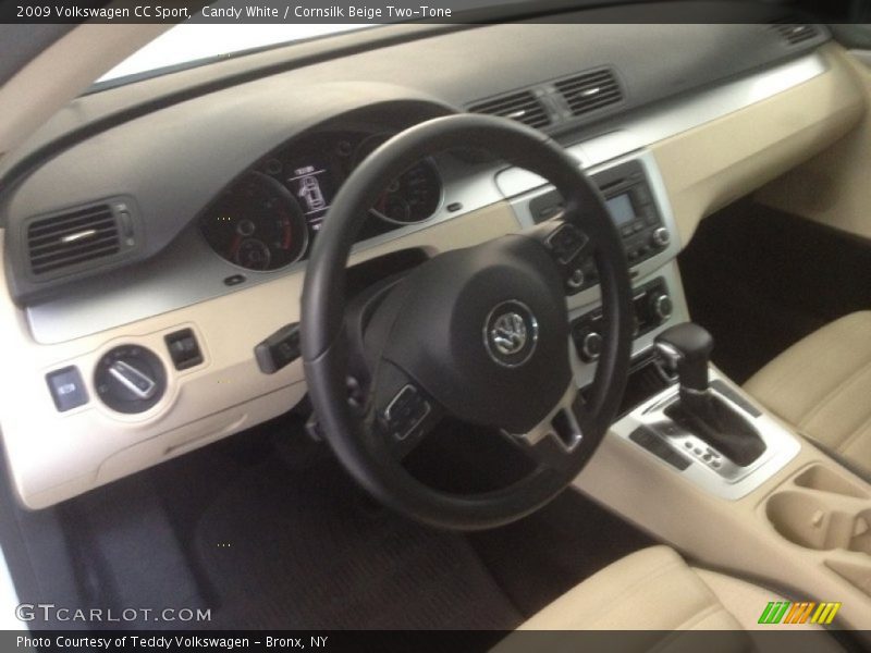 Candy White / Cornsilk Beige Two-Tone 2009 Volkswagen CC Sport
