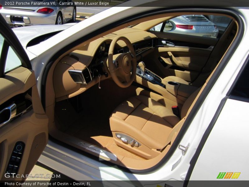 Carrara White / Luxor Beige 2012 Porsche Panamera V6