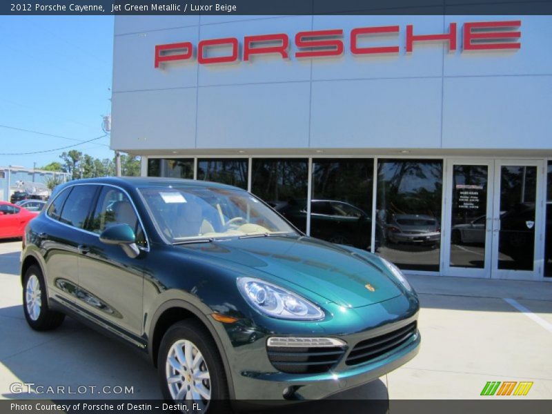 Jet Green Metallic / Luxor Beige 2012 Porsche Cayenne