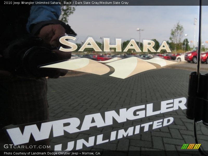 Black / Dark Slate Gray/Medium Slate Gray 2010 Jeep Wrangler Unlimited Sahara
