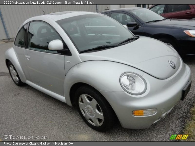 Silver Metallic / Black 2000 Volkswagen New Beetle GLS Coupe