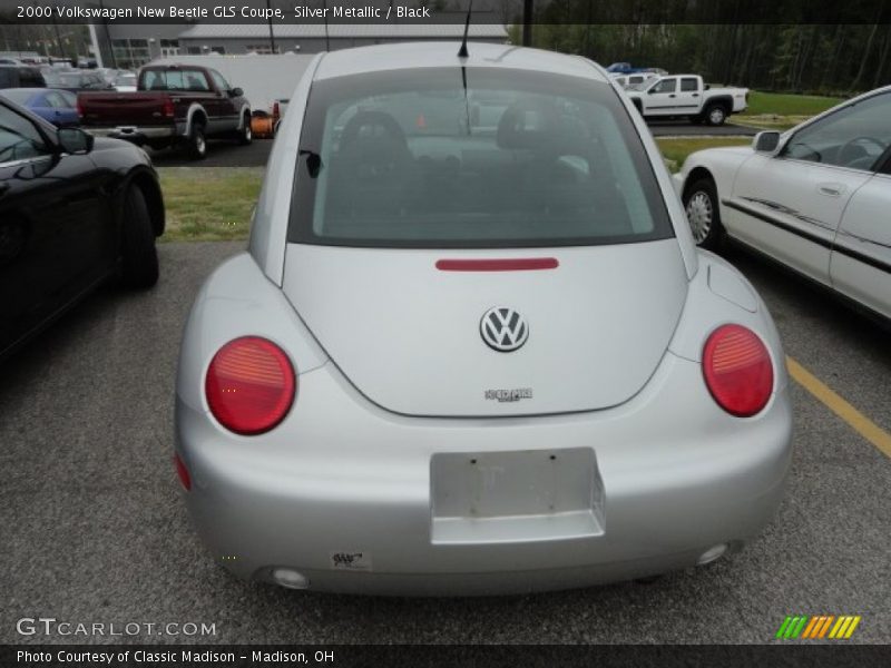 Silver Metallic / Black 2000 Volkswagen New Beetle GLS Coupe