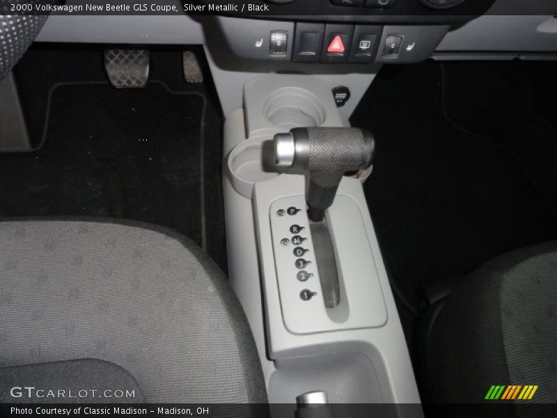 Silver Metallic / Black 2000 Volkswagen New Beetle GLS Coupe