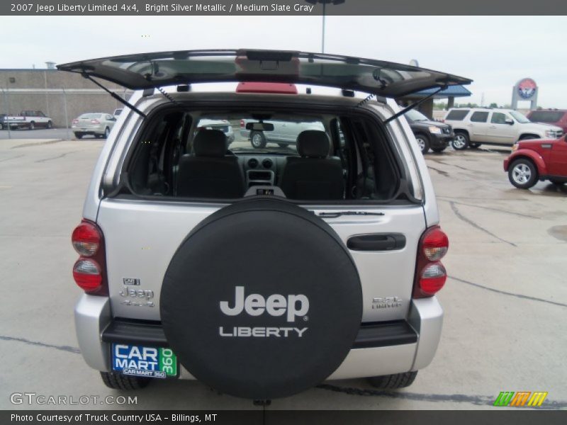 Bright Silver Metallic / Medium Slate Gray 2007 Jeep Liberty Limited 4x4