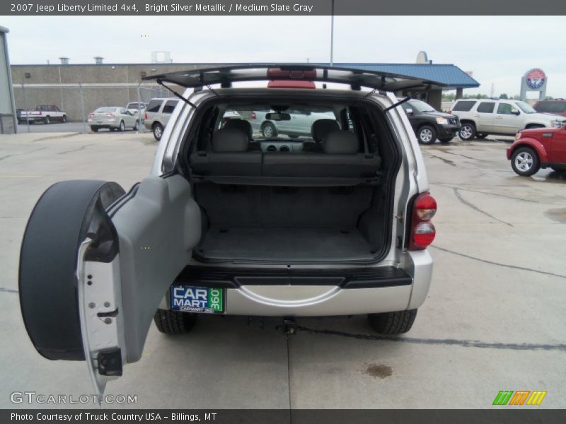 Bright Silver Metallic / Medium Slate Gray 2007 Jeep Liberty Limited 4x4