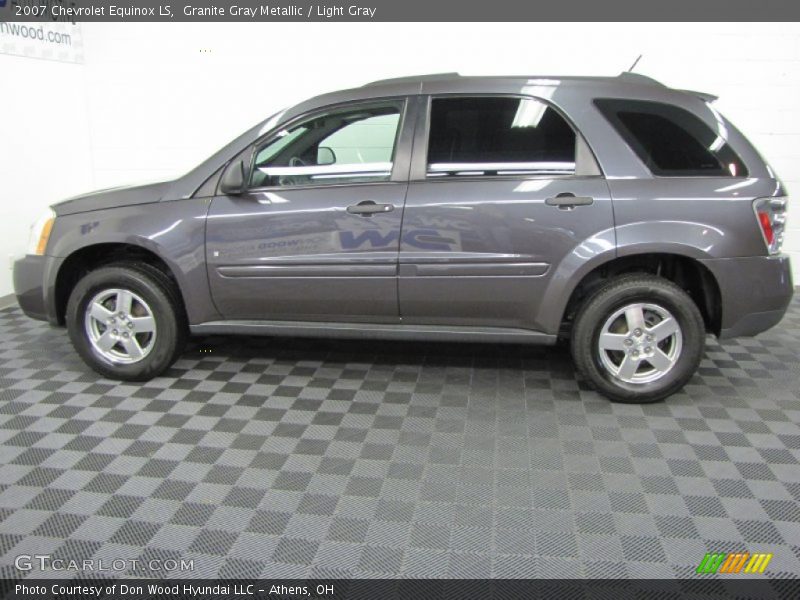 Granite Gray Metallic / Light Gray 2007 Chevrolet Equinox LS