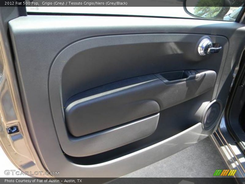 Grigio (Grey) / Tessuto Grigio/Nero (Grey/Black) 2012 Fiat 500 Pop