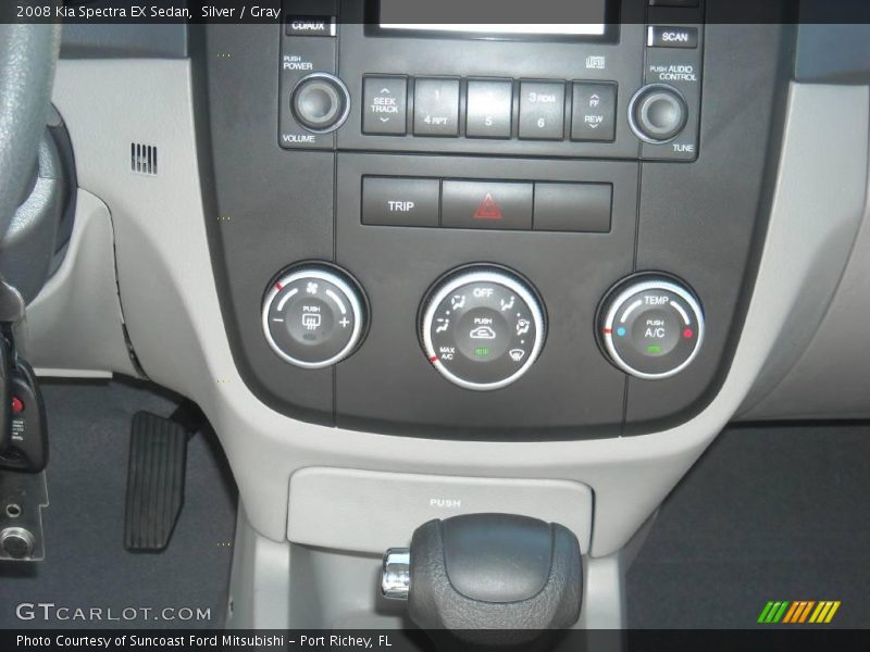Silver / Gray 2008 Kia Spectra EX Sedan