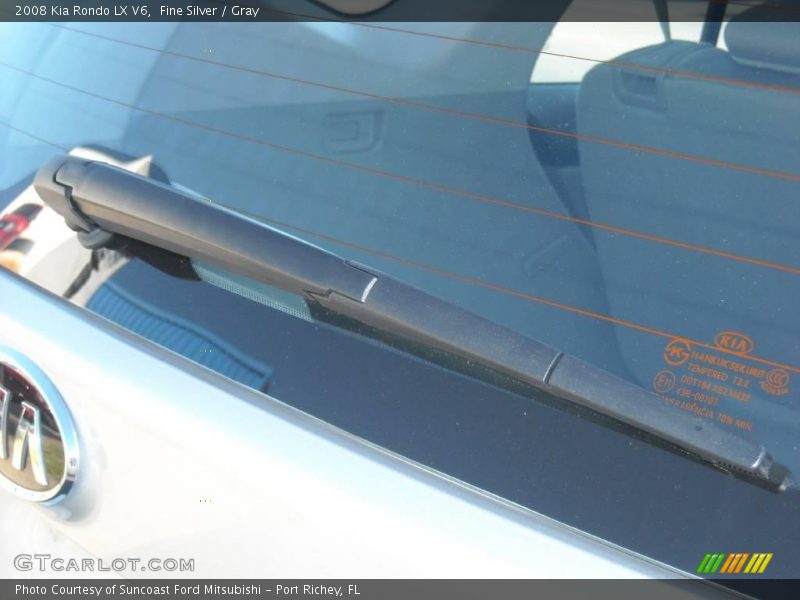 Fine Silver / Gray 2008 Kia Rondo LX V6