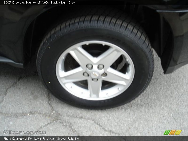 Black / Light Gray 2005 Chevrolet Equinox LT AWD