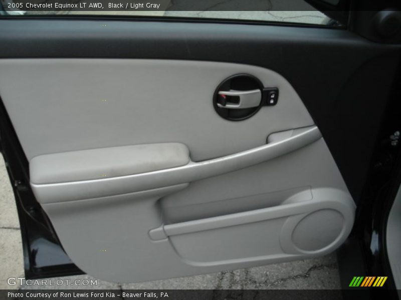 Black / Light Gray 2005 Chevrolet Equinox LT AWD