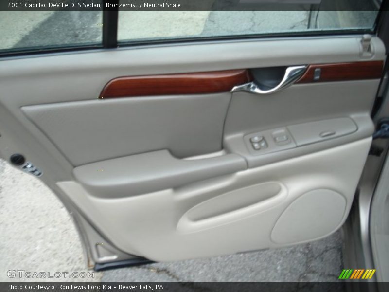 Bronzemist / Neutral Shale 2001 Cadillac DeVille DTS Sedan