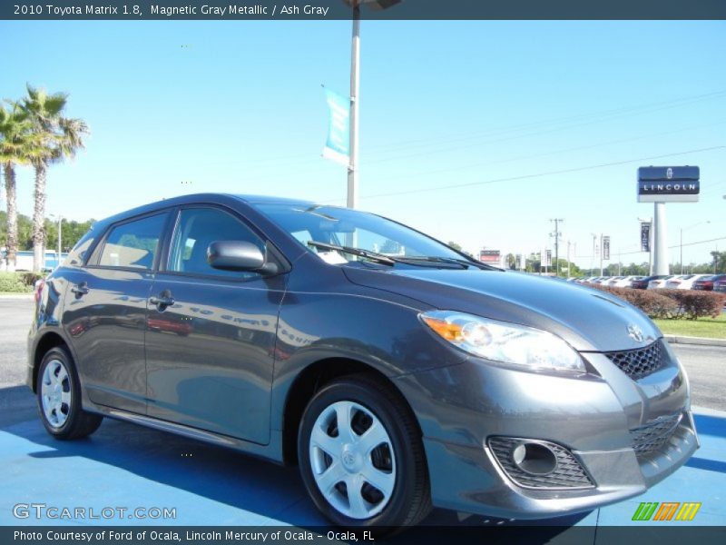 Magnetic Gray Metallic / Ash Gray 2010 Toyota Matrix 1.8