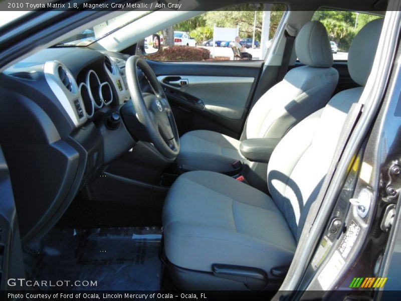 Magnetic Gray Metallic / Ash Gray 2010 Toyota Matrix 1.8