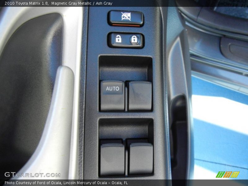 Magnetic Gray Metallic / Ash Gray 2010 Toyota Matrix 1.8