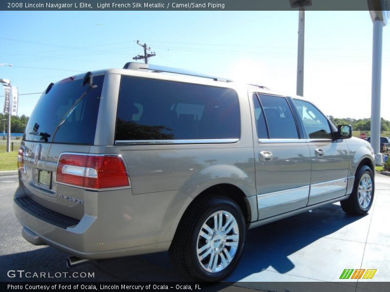 Light French Silk Metallic / Camel/Sand Piping 2008 Lincoln Navigator L Elite