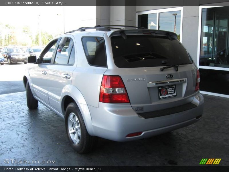 Silver / Gray 2007 Kia Sorento LX