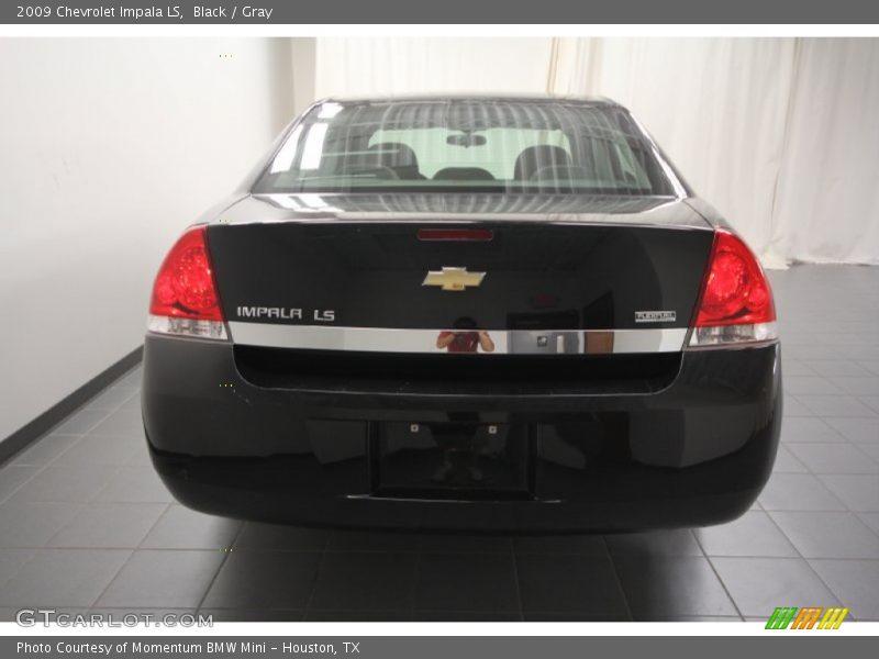 Black / Gray 2009 Chevrolet Impala LS