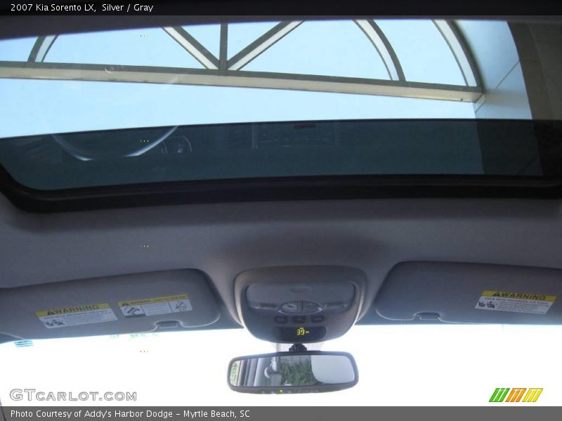 Silver / Gray 2007 Kia Sorento LX