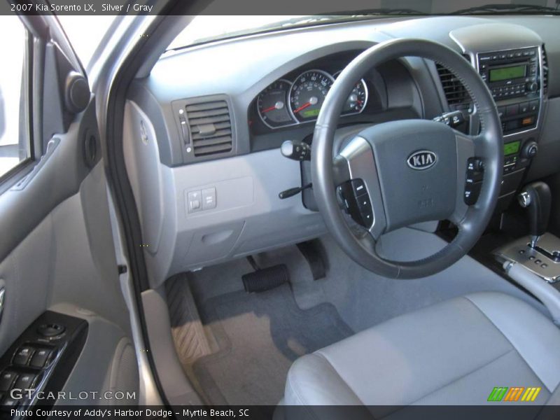 Silver / Gray 2007 Kia Sorento LX