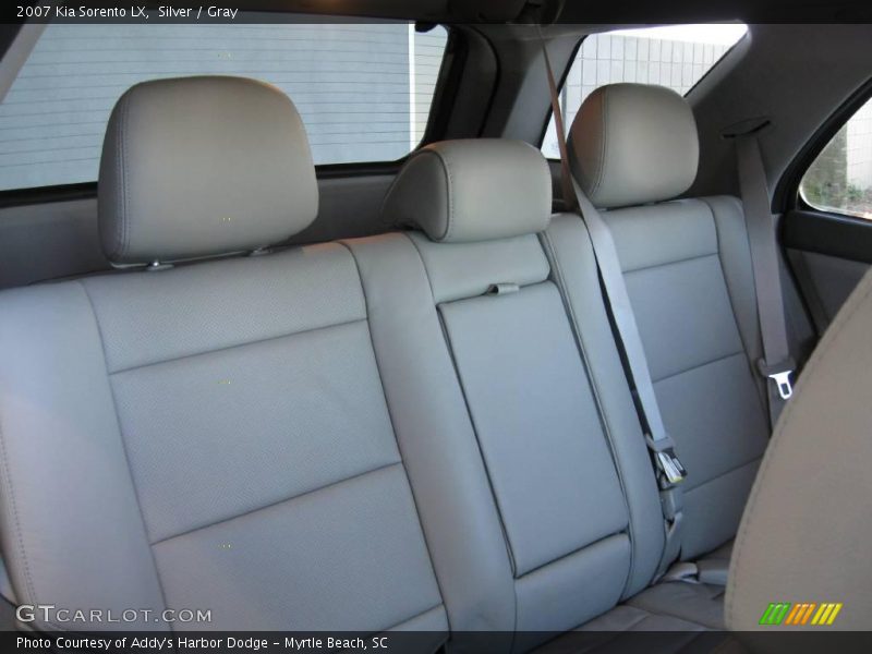 Silver / Gray 2007 Kia Sorento LX