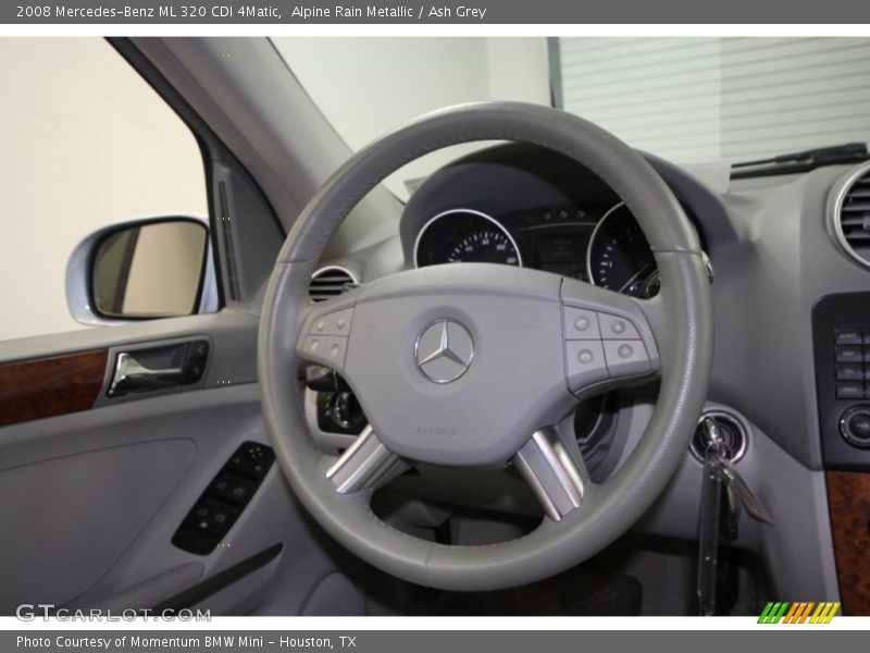  2008 ML 320 CDI 4Matic Steering Wheel