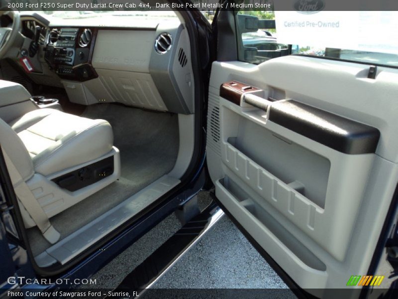 Dark Blue Pearl Metallic / Medium Stone 2008 Ford F250 Super Duty Lariat Crew Cab 4x4