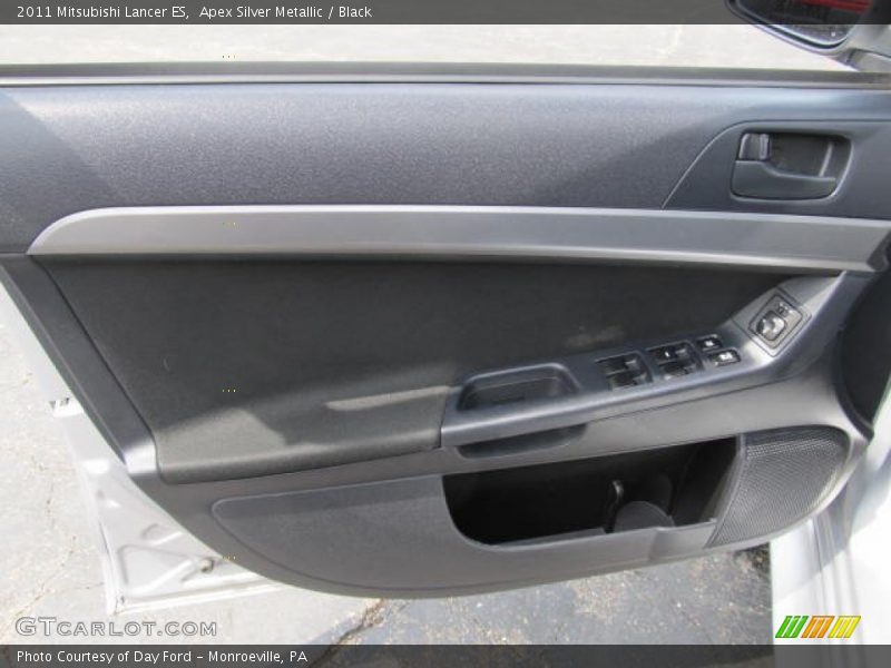 Apex Silver Metallic / Black 2011 Mitsubishi Lancer ES
