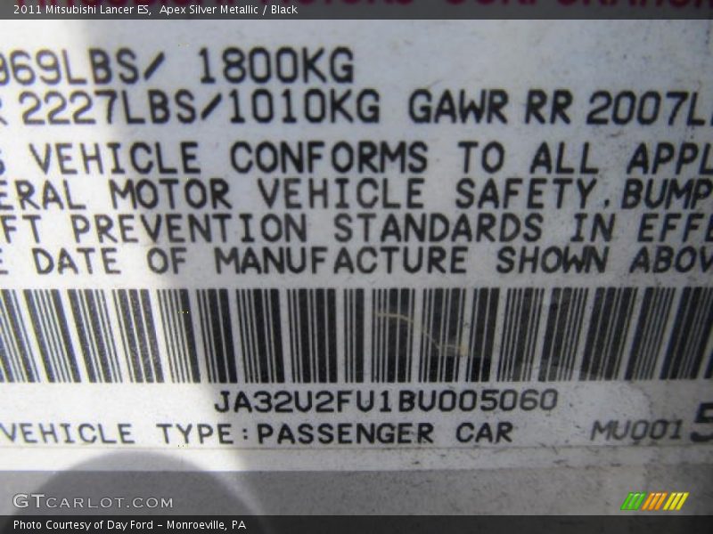 Apex Silver Metallic / Black 2011 Mitsubishi Lancer ES