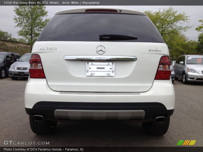 Arctic White / Macadamia 2008 Mercedes-Benz ML 350 4Matic