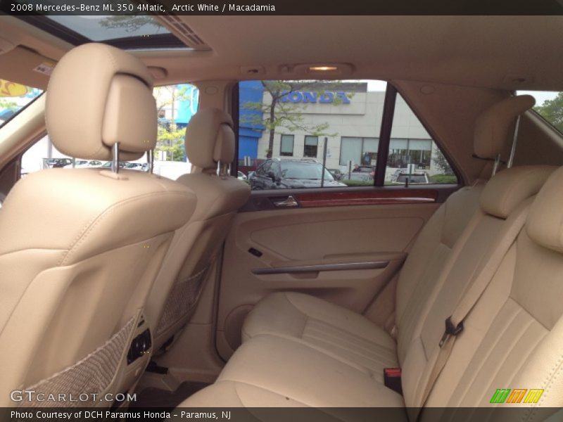 Arctic White / Macadamia 2008 Mercedes-Benz ML 350 4Matic