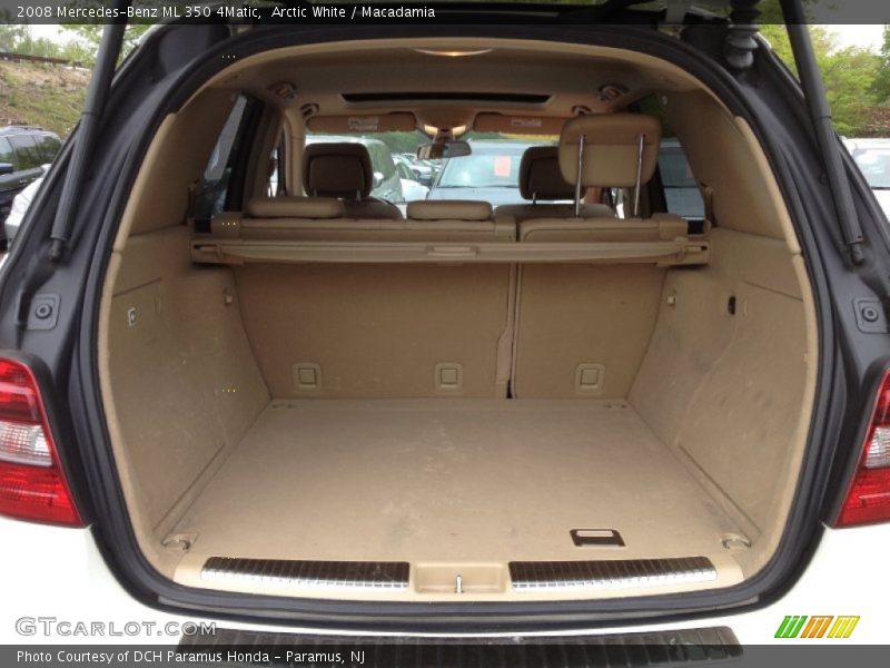 Arctic White / Macadamia 2008 Mercedes-Benz ML 350 4Matic