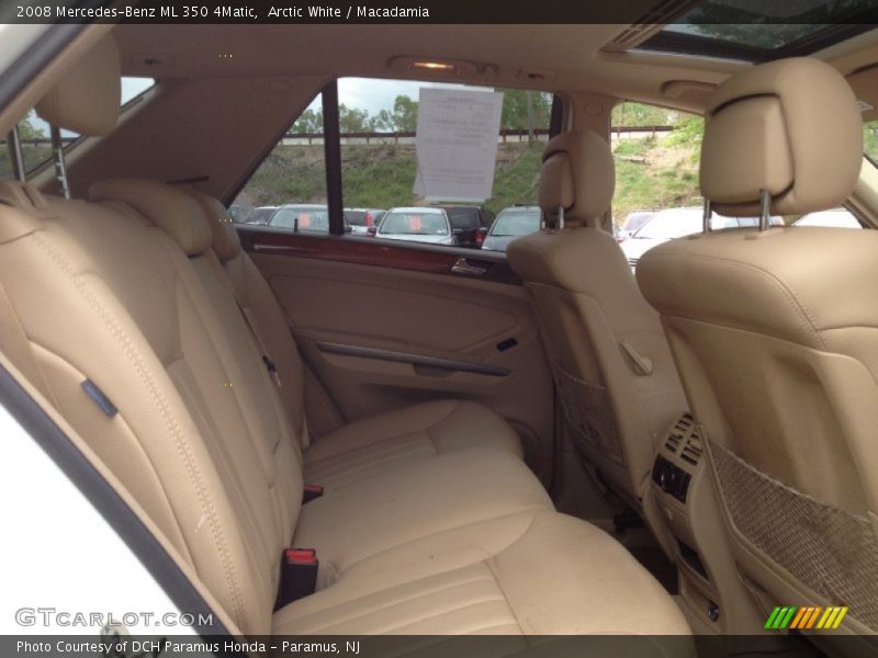 Arctic White / Macadamia 2008 Mercedes-Benz ML 350 4Matic