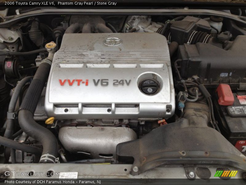 Phantom Gray Pearl / Stone Gray 2006 Toyota Camry XLE V6