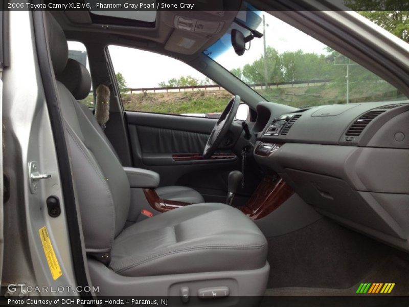 Phantom Gray Pearl / Stone Gray 2006 Toyota Camry XLE V6