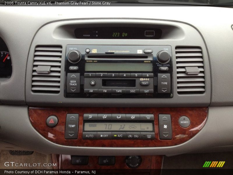 Phantom Gray Pearl / Stone Gray 2006 Toyota Camry XLE V6
