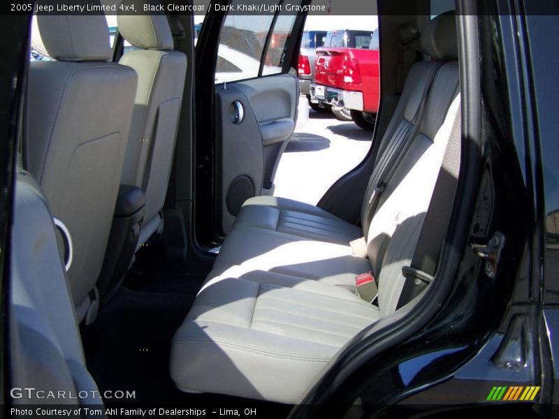 Black Clearcoat / Dark Khaki/Light Graystone 2005 Jeep Liberty Limited 4x4