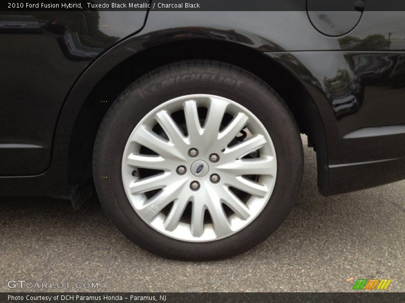Tuxedo Black Metallic / Charcoal Black 2010 Ford Fusion Hybrid