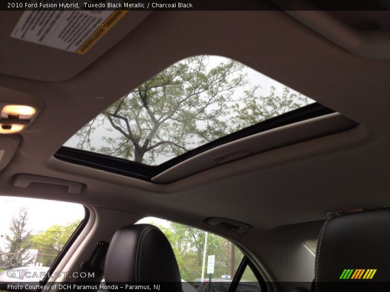 Tuxedo Black Metallic / Charcoal Black 2010 Ford Fusion Hybrid