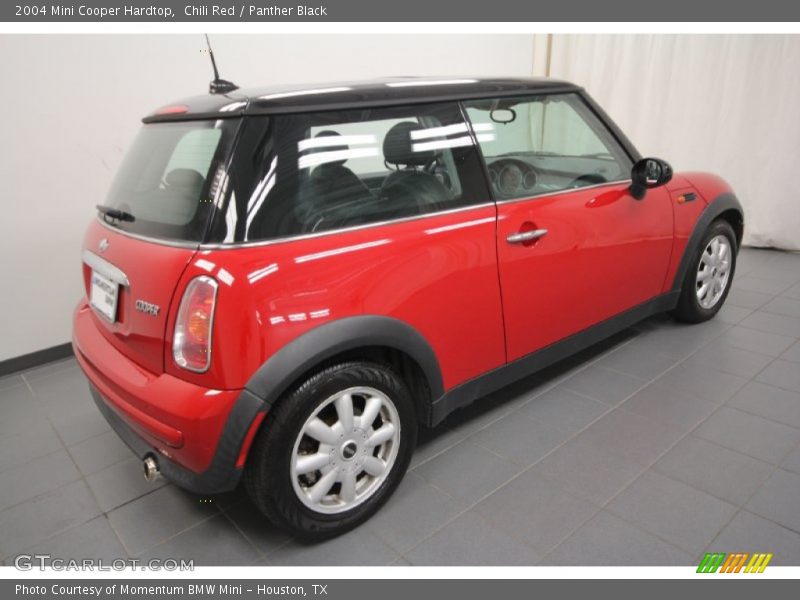 Chili Red / Panther Black 2004 Mini Cooper Hardtop