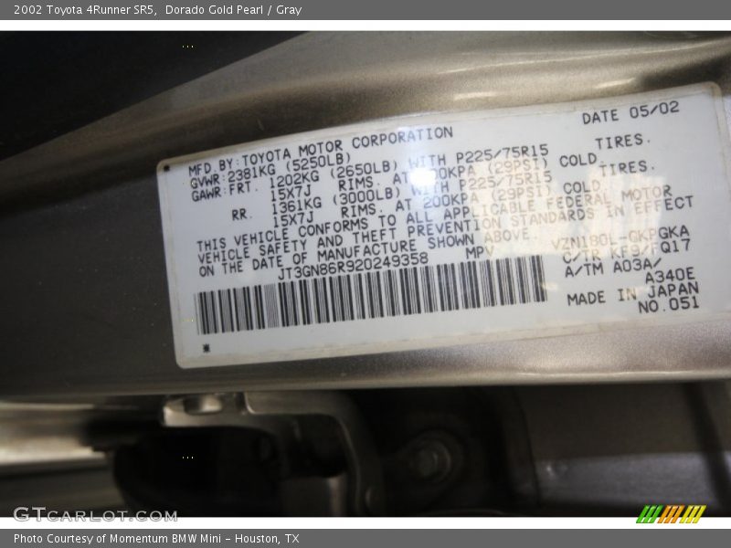 Dorado Gold Pearl / Gray 2002 Toyota 4Runner SR5