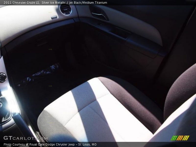 Silver Ice Metallic / Jet Black/Medium Titanium 2011 Chevrolet Cruze LS