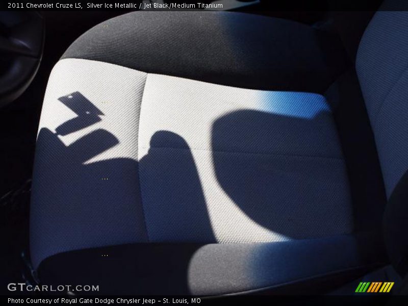 Silver Ice Metallic / Jet Black/Medium Titanium 2011 Chevrolet Cruze LS