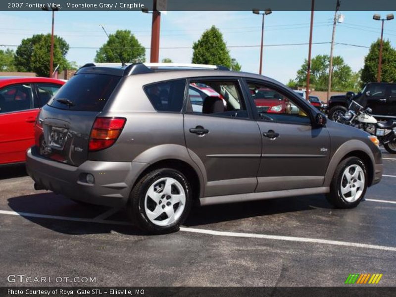 Moonstone Gray / Graphite 2007 Pontiac Vibe