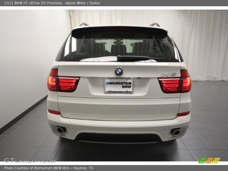Alpine White / Oyster 2013 BMW X5 xDrive 35i Premium