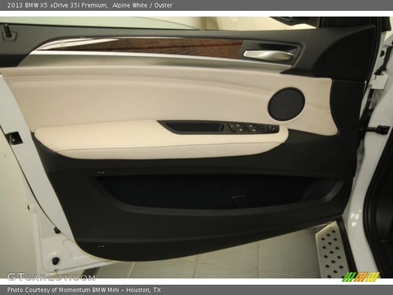 Alpine White / Oyster 2013 BMW X5 xDrive 35i Premium