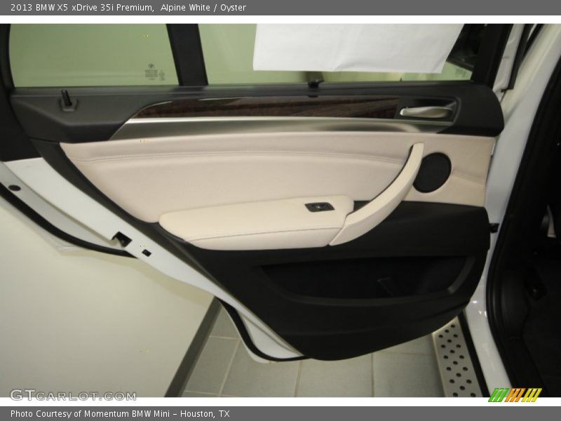 Alpine White / Oyster 2013 BMW X5 xDrive 35i Premium